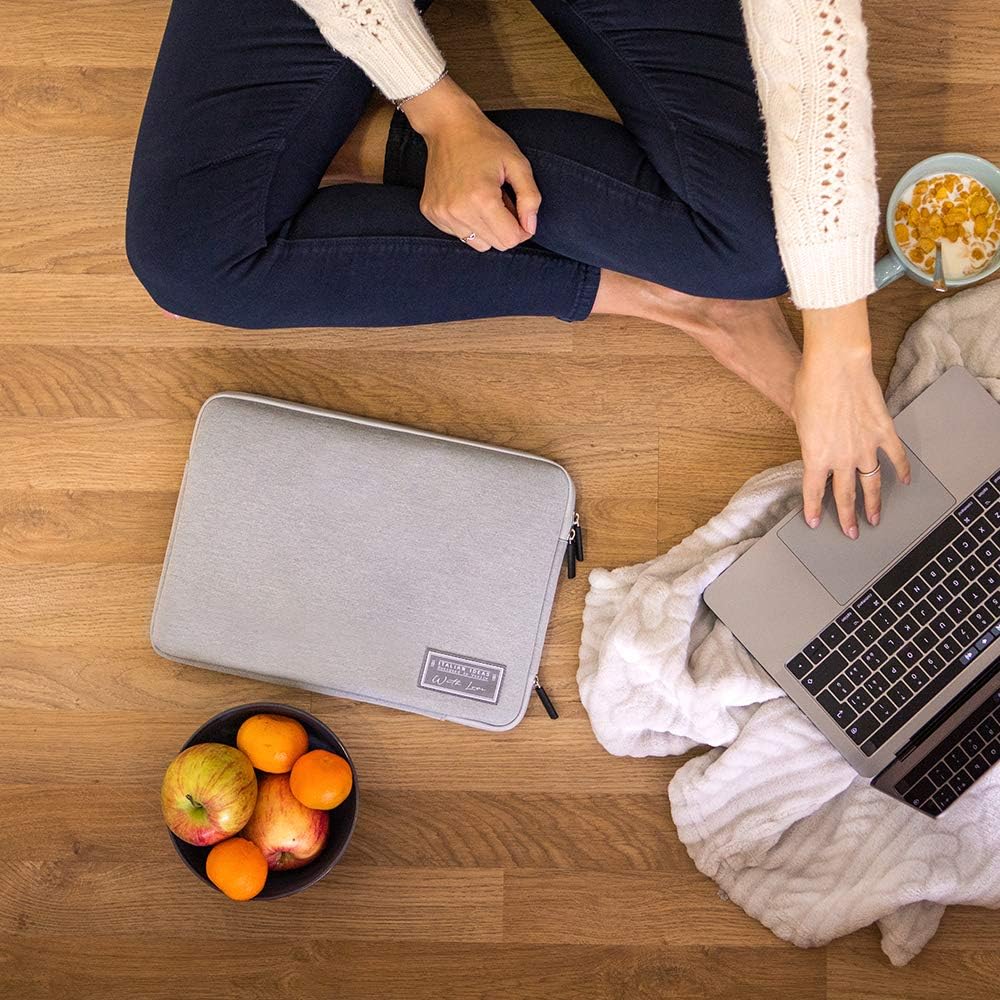 Stark Sleeve Schutzhülle für MacBook 13 Zoll (33 cm), Laptops 13 Zoll (33 cm), aus Neopren, stoss- u