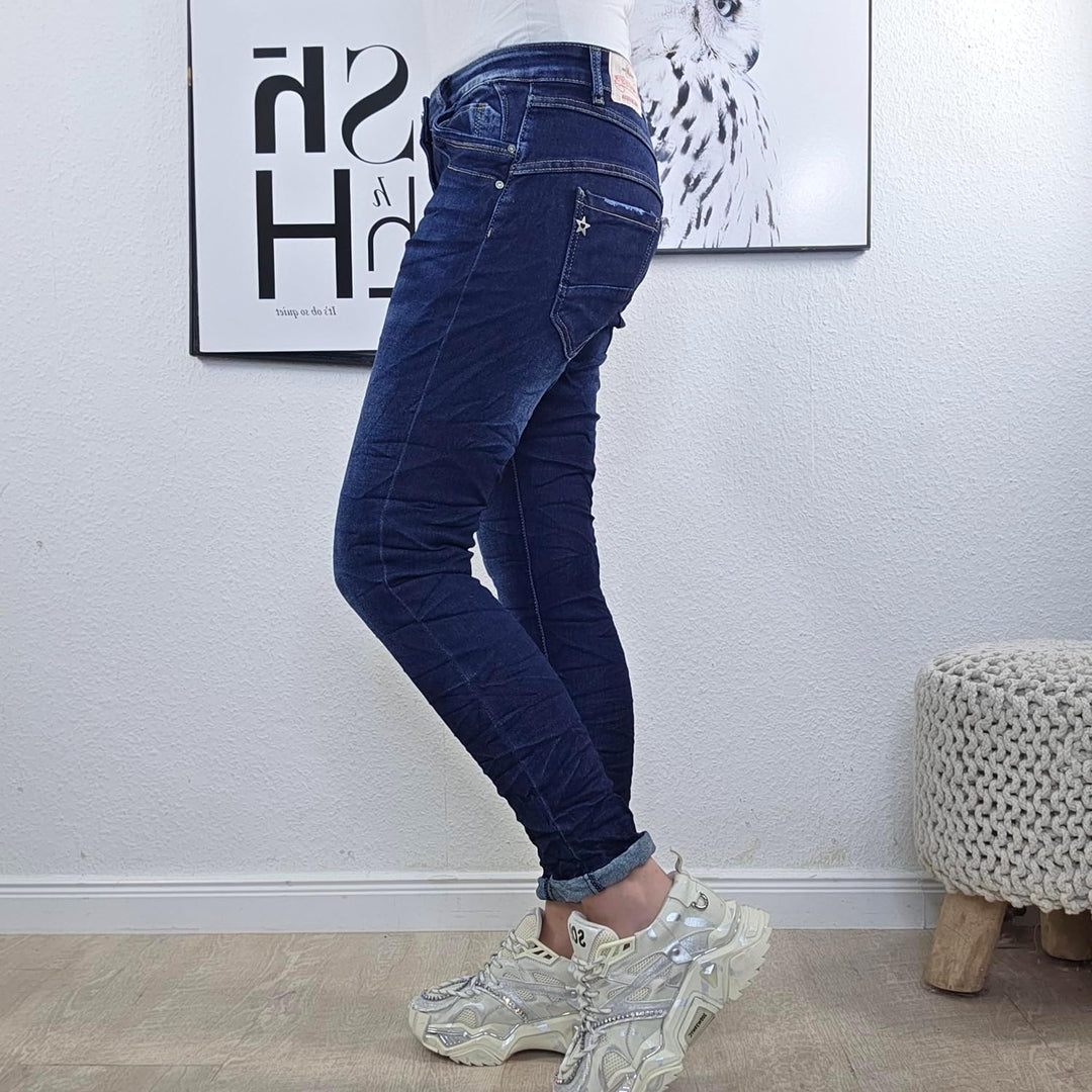 Jewelly Stretch Jeans| im Baggy Boyfriend Schnitt| Damen Hose mit dekorativer Knopfleiste| Perfekter