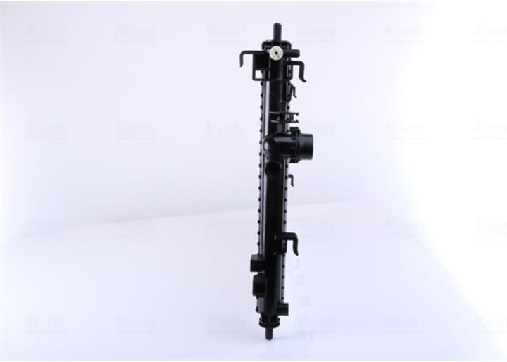 Nissens 606047 - Kühler, Motorkühlung