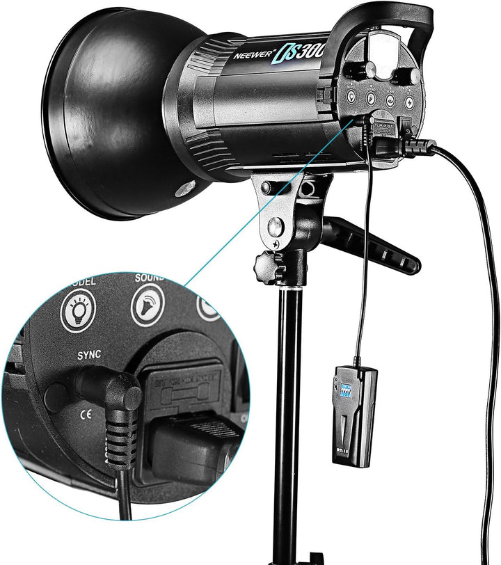 Neewer 16 Kanäle Wireless Radio Flash Speedlite Studio Triggerset, einschliesslich (1) Sender und (3