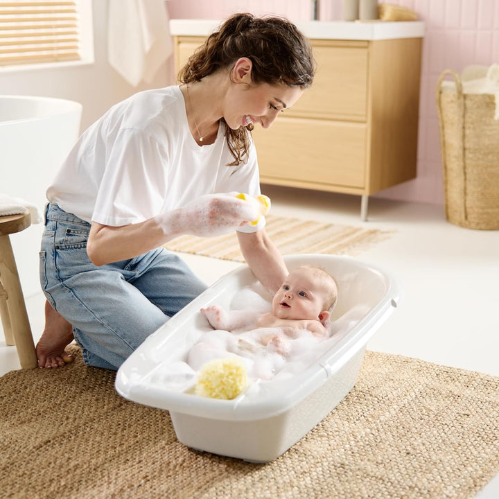 Rotho Babydesign Bella Bambina Badewanne - Stilvolle Weisse Babybadewanne für Kinder - Geräumige und