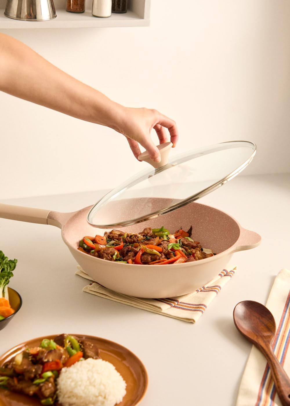 CREATE / WOK STUDIO/Wok aus Aluminiumguss mit Keramikbeschichtung Sand/Für alle Herdarten geeignet,