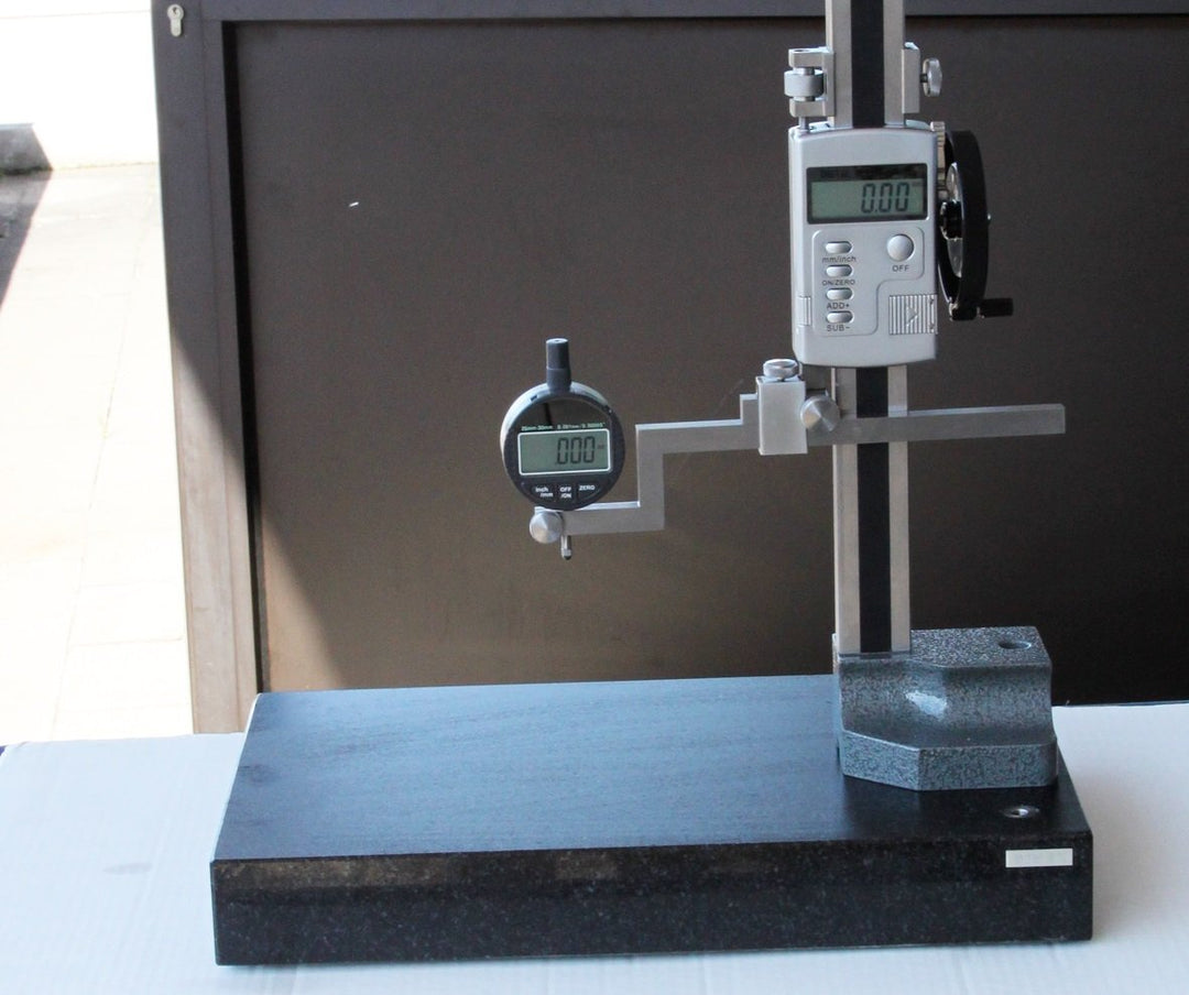 CNC QUALITÄT Präzisions- Messtisch mit Digitalanzeige - Messbereich 280 mm