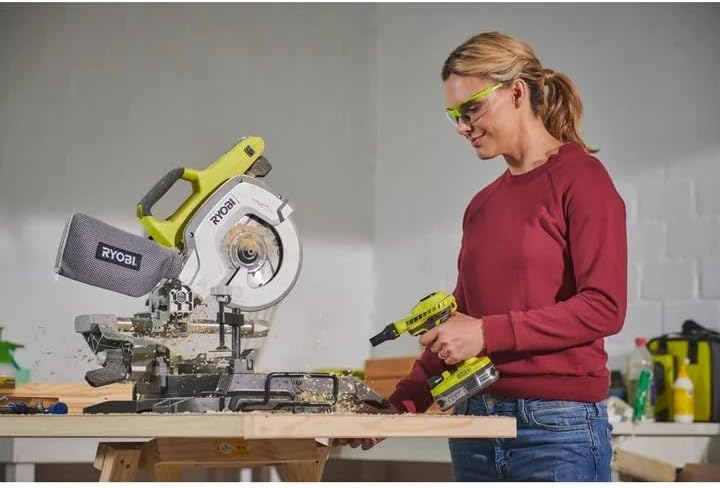 RYOBI 18V ONE+ Akku-Luftpumpe R18VI-0 (max. Druck 0,034bar, Luftstrom 210l/min, Ideal zum Aufpumpen
