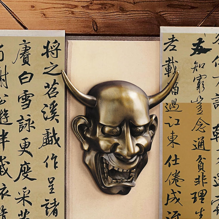 Design Toscano Noh Hannya-Dämonenmaske: Wandfiguren, Noh Hannya