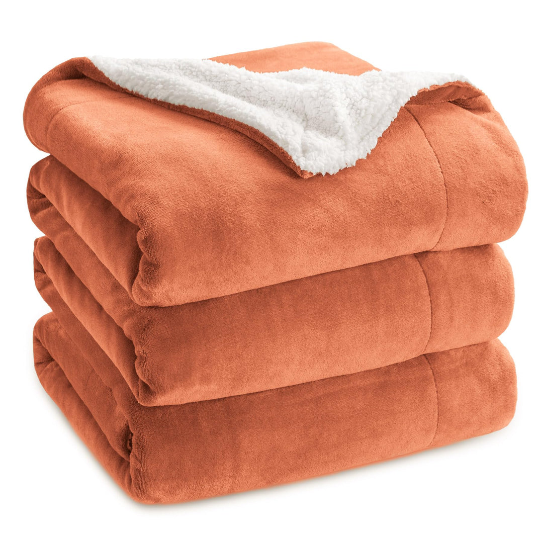 BEDSURE Kuscheldecke - Warm Sherpa Wolldecke & Sofadecke, Flauschig Sofaüberwurf Decke, Dicke Couchd