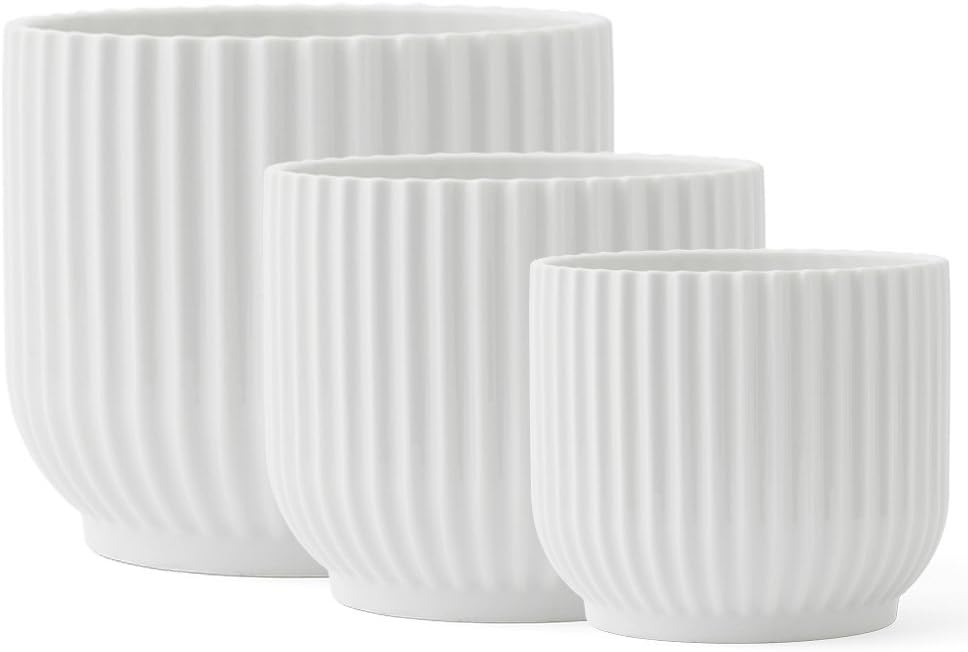 Lyngby Porcelæn Übertopf mittel Lyngby im Bauhaus-Stil Zeitloses Design, Weiss 16.9x16.9x13.6 Bianco