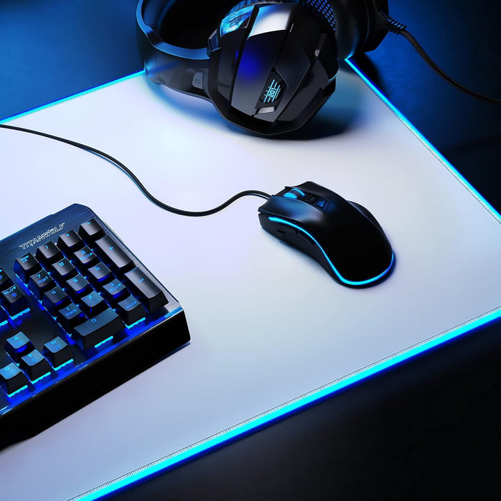 TITANWOLF - RGB Gaming Mauspad - LED Schreibtischunterlage - 900x400 mm Übergrösse - XXL Mousepad -