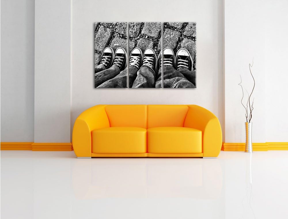 Pixxprint Trendige Schuhe als Leinwandbild/Grösse: 3Teilig (120x80) / Wandbild/Kunstdruck/fertig bes
