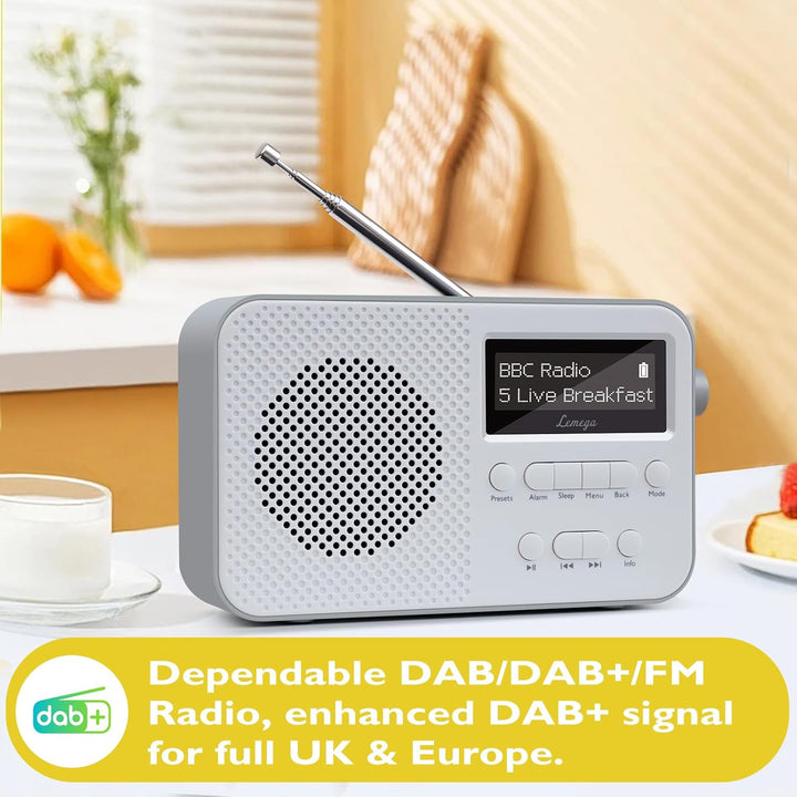 DAB-Radio mit Bluetooth I Kleines wiederaufladbares Digitalradio I 15 Stunden Wiedergabe I Radioweck