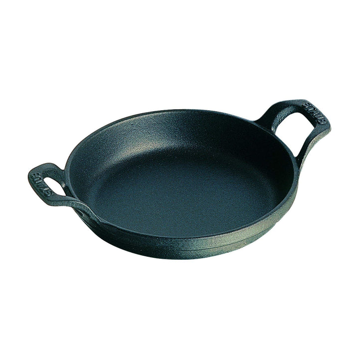 Staub 1301123 Mini-Auflaufform, rund 12 cm, 0,25 L mit mattschwarzer Emaillierung im Inneren der Auf