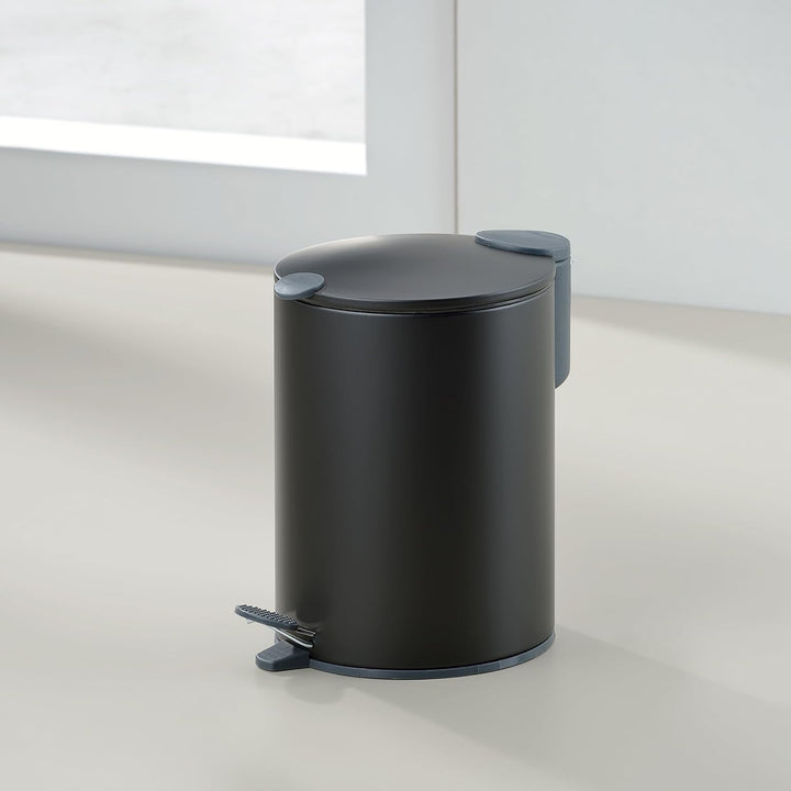 kela Kosmetikeimer schwarz matt 3l, Silent-Close-Deckel, Tretmülleimer Badezimmer MATS, Badmülleimer