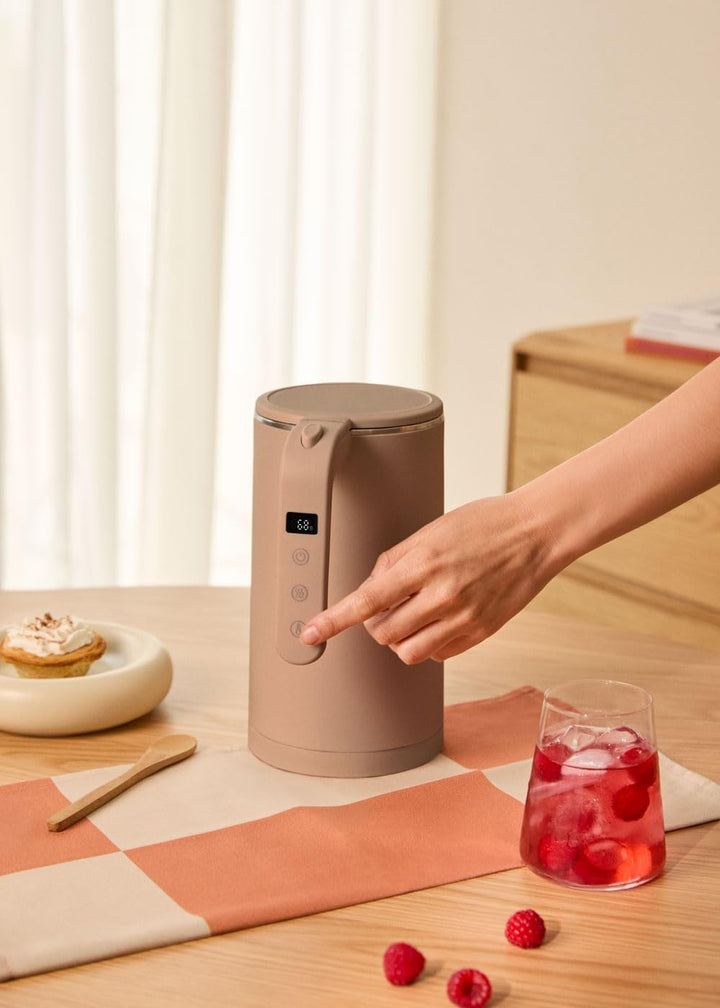 CREATE/KETTLE STUDIO PRO/Elektrischer Wasserkocher 1L Mokka/Temperaturregelung, Warmhaltefunktion, K