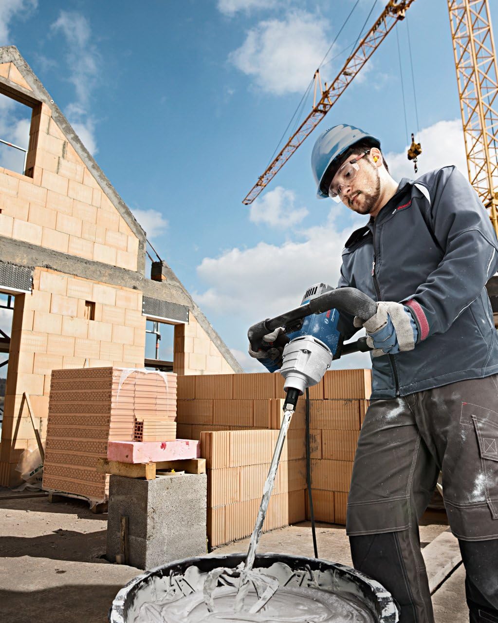 Bosch Professional Rührwerk GRW 12 E (1.200 Watt Nennaufnahmeleistung, 12,0 Nm Nenndrehmoment, 5,3 k