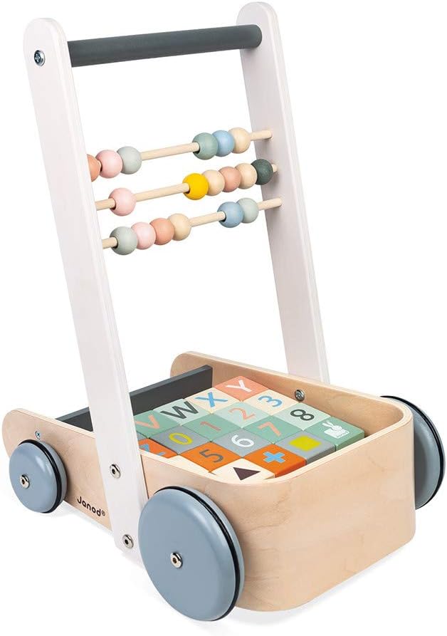 Janod - Sweet Cocoon ABC Buggy - Baby Lauflernwagen aus Holz mit 20 Alphabet Bausteinen mit Zahlen +