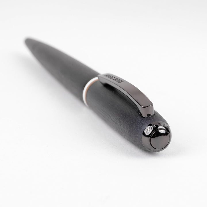 Hugo Boss Contour Iconic Kugelschreiber aus Messing und Aluminium in der Farbe Schwarz, Länge: 13,6c