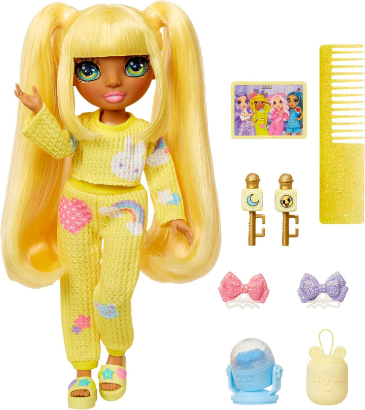 Rainbow High Junior High PJ Party - Sunny (Gelb) - 22 cm Puppe mit weichem Einteiler, Hausschuhen un