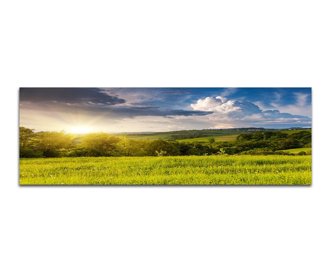 Paul Sinus Art Panoramabild auf Leinwand und Keilrahmen 150x50cm Ukraine Wiese Wolken Sonnenstrahlen