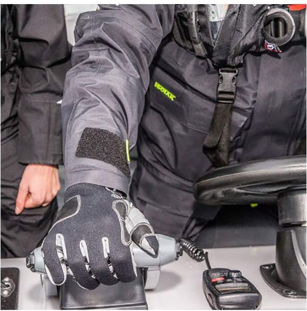 Crewsaver 3MM Tri-Season Gloves Black - Adults Unisex - Neoprene and Amara Construction