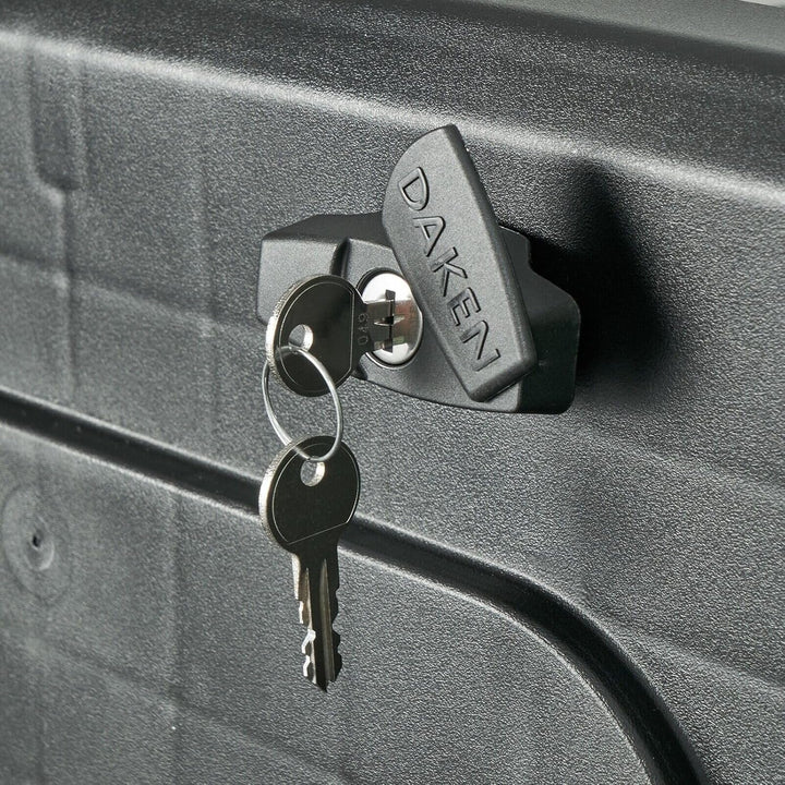 DAKEN Blackit L - 750 x 300 x 355 mm, Deichselbox mit 2 Schlösser, Werkzeugkasten für Anhänger Stauk