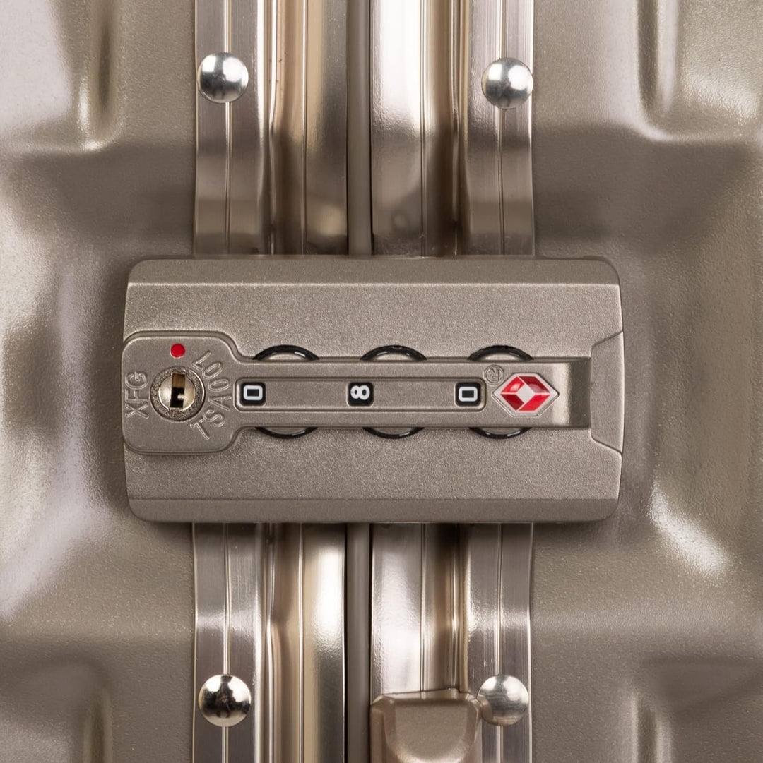 Travelhouse London Boardkoffer 55cm · Aluminium-Rahmen · Polykarbonat Hartschale · 2X TSA Zahlenschl