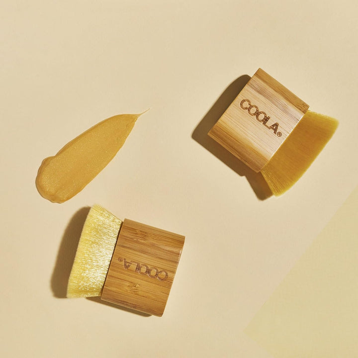Coola Sunless Tan Kabuki Brush~1-Stck
