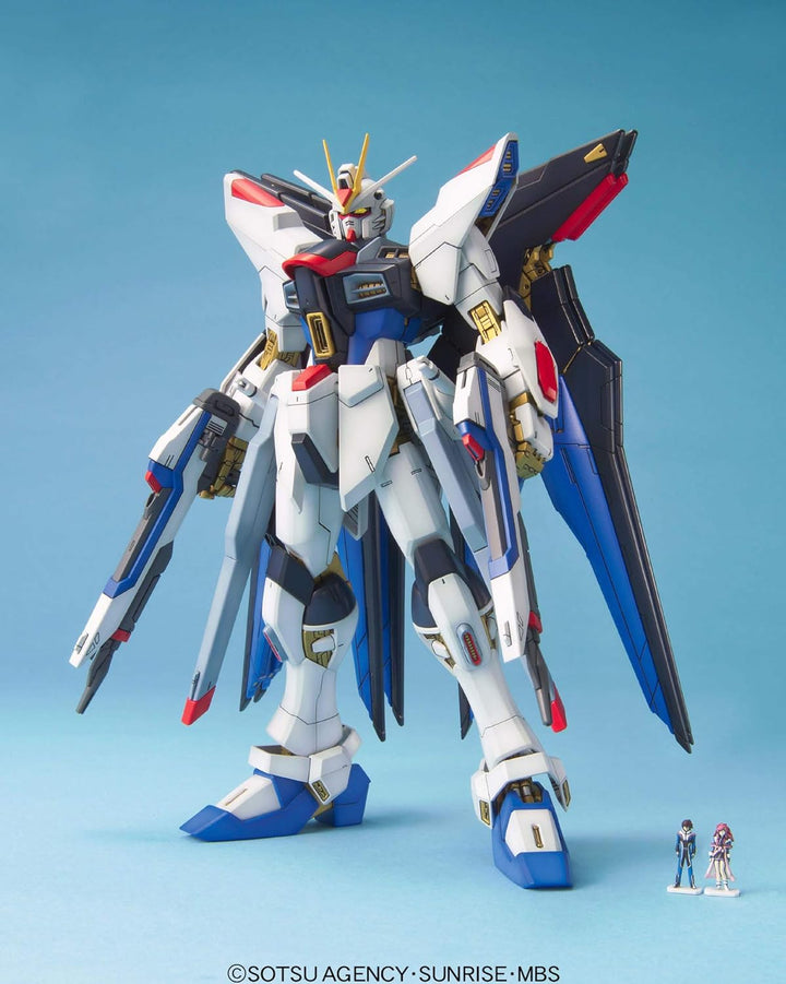Gundam - Modellbausatz - MG 1/100 - Strike Freedom Gundam - 18 cm