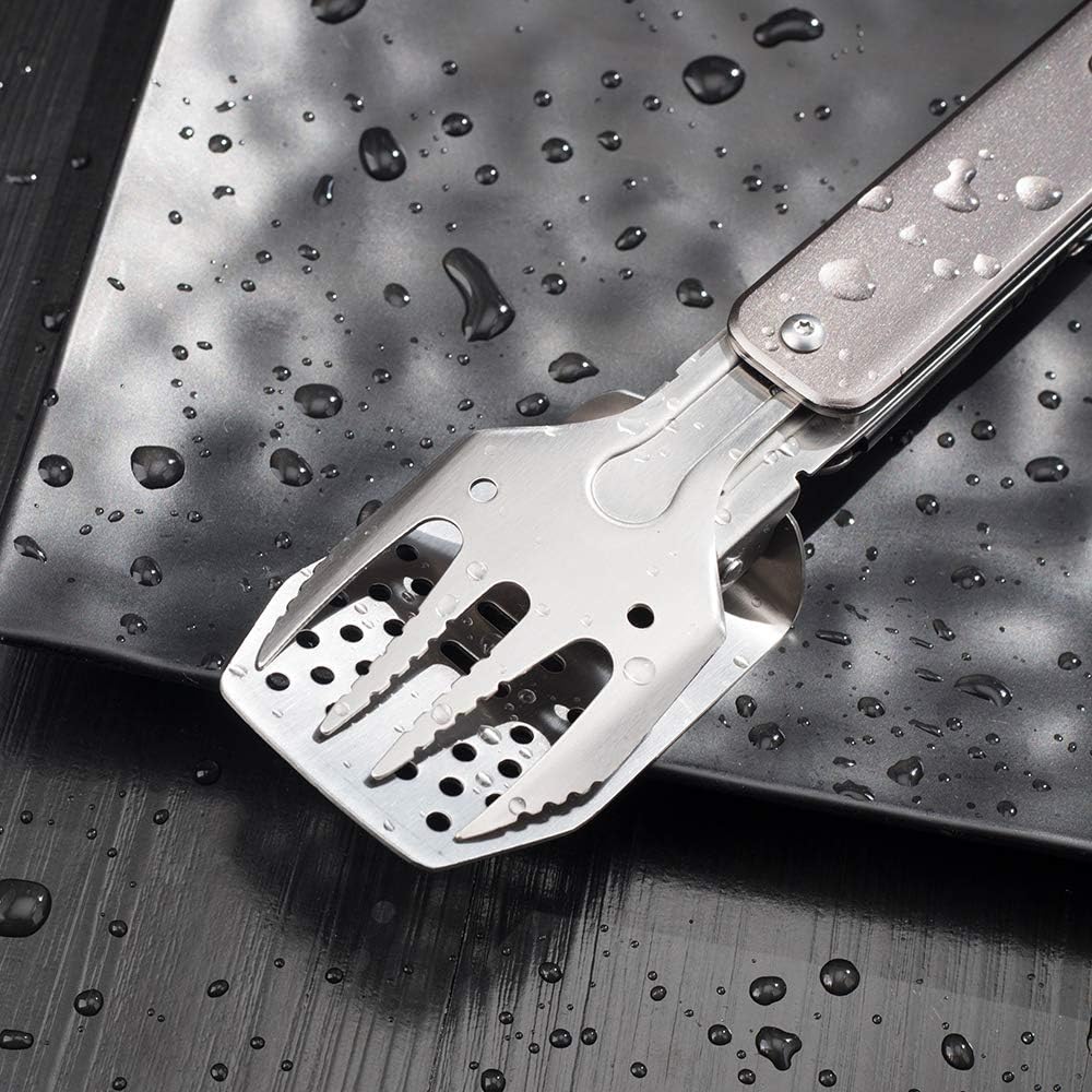 Roxon 4 in 1 kompaktes Mini BBQ Grill-Set mit Spatel, Gabel, Zange und Flaschenöffner für Wandern Ca