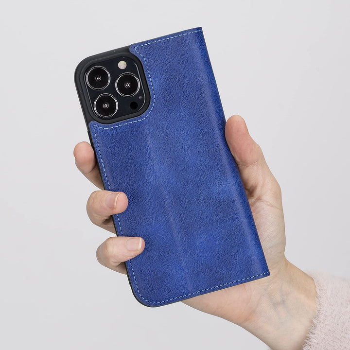 Solo Pelle aufklappbare Lederhülle kompatibel für iPhone 13 Pro Max in 6.7 Zoll inkl. 1 Kartenfach f