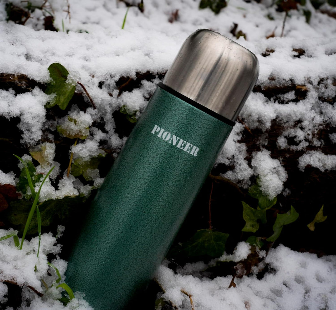 Pioneer Isolierflasche aus Hochwertigem Edelstahl mit Druckknopf & Trinkbecher 1,0 L Doppelwand-Vaku