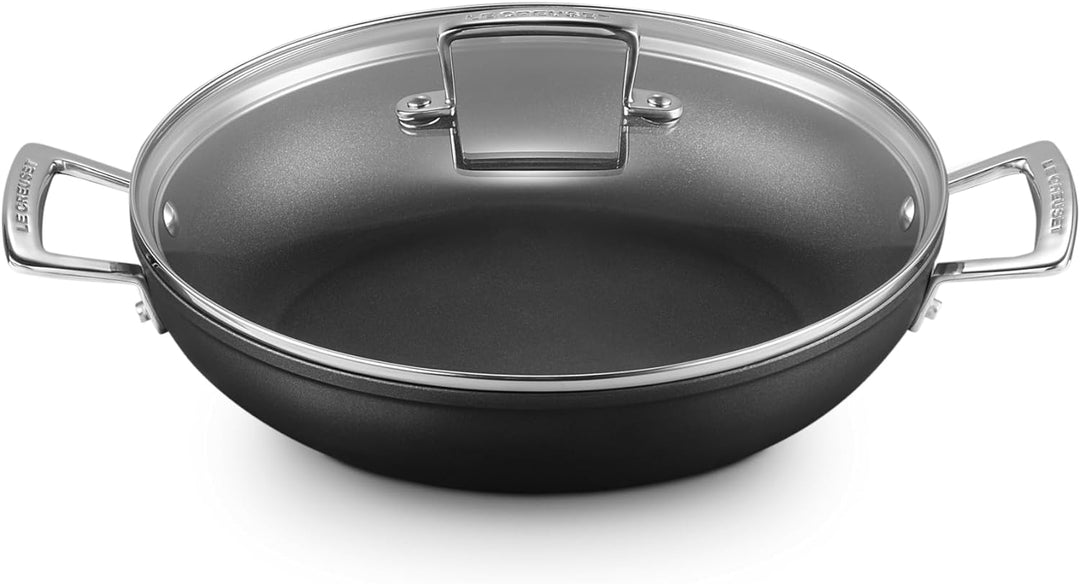 Le Creuset Aluminium-Antihaft Profipfanne mit Deckel, Ø 28 cm, Für alle Herdarten inkl. Induktion ge