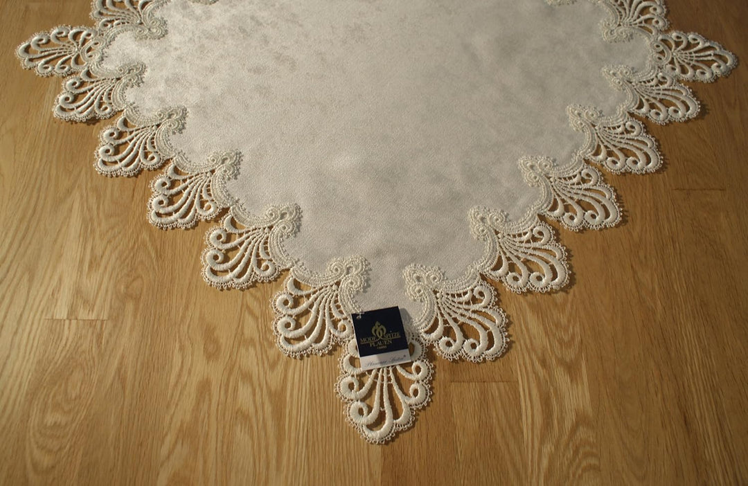 Plauener Spitze by Modespitze 3086M02_11_9090 Tischdecke Nizza, Grösse 90 x 90 cm, rechteckig 90 cm