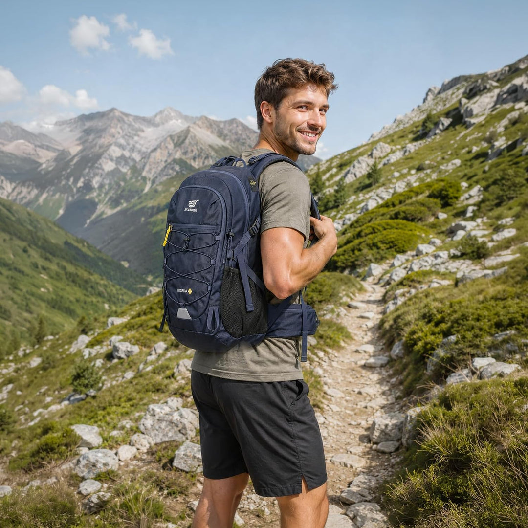 SKYSPER Wanderrucksack 30L/35L Trekkingrucksack Leicht Rucksack mit Rückenbelüftung aus atmungsaktiv