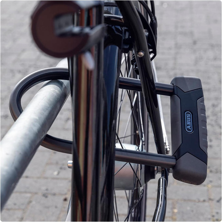 ABUS Bügelschloss Granit XPlus 540 + USH-Halterung - Fahrradschloss mit 13 mm starkem Bügel und XPlu