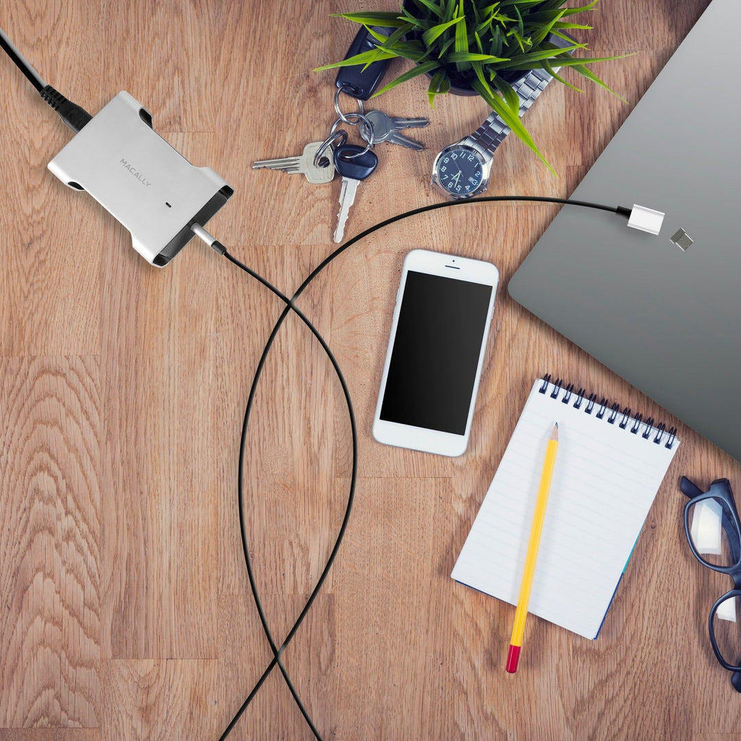 Macally CHARGER61 Ladegerät für Mobilgerät und PDAs, innen aus Aluminium, schwarz