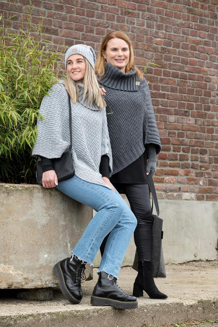 KNIT FACTORY - Nicky Gestrickter Poncho - Damen Strickponcho mit Kragen - Mit Wolle - Hochwertige Qu