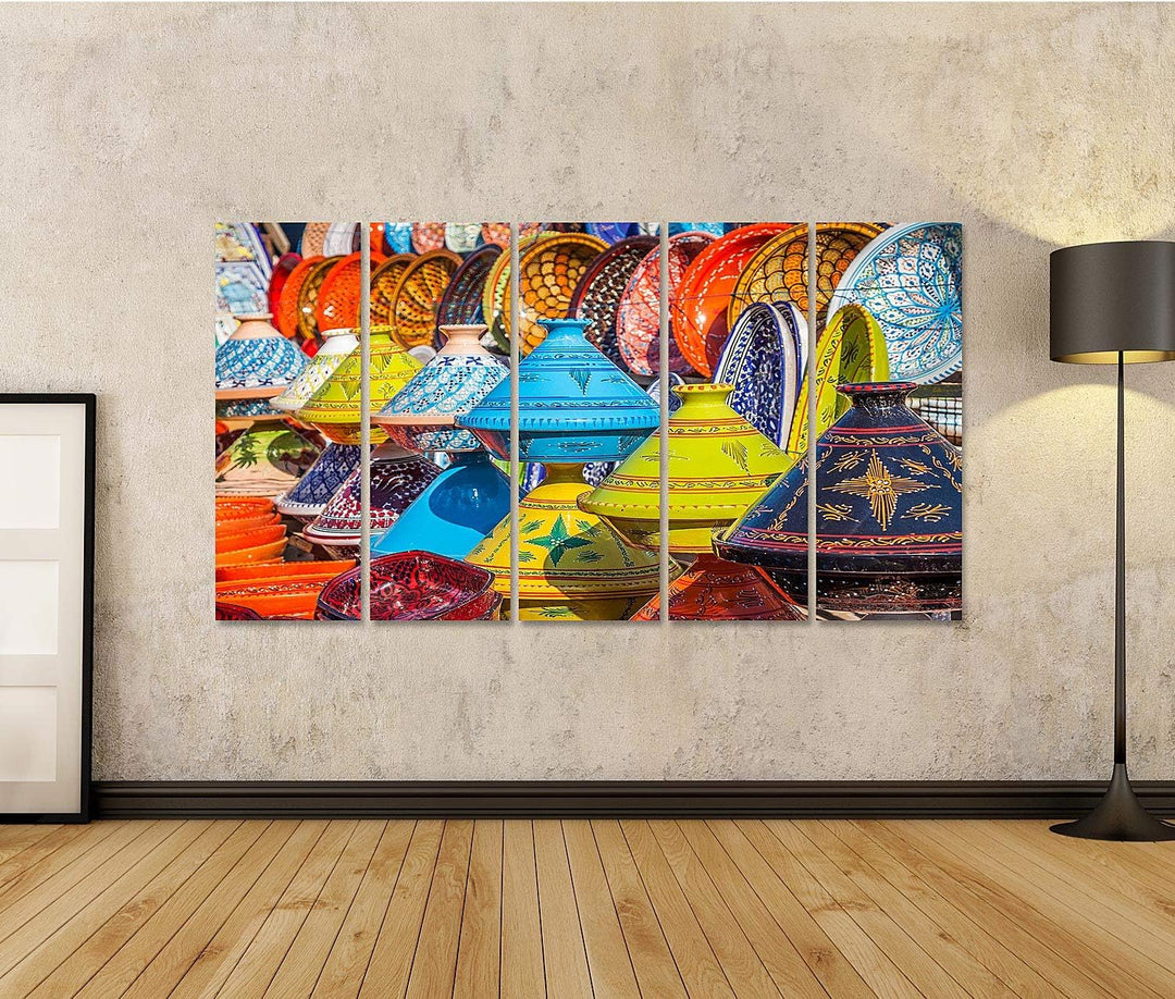 islandburner Bild auf Leinwand Tajines Auf Dem Markt In Marrakesch Marokko Bilder Wandbilder Poster