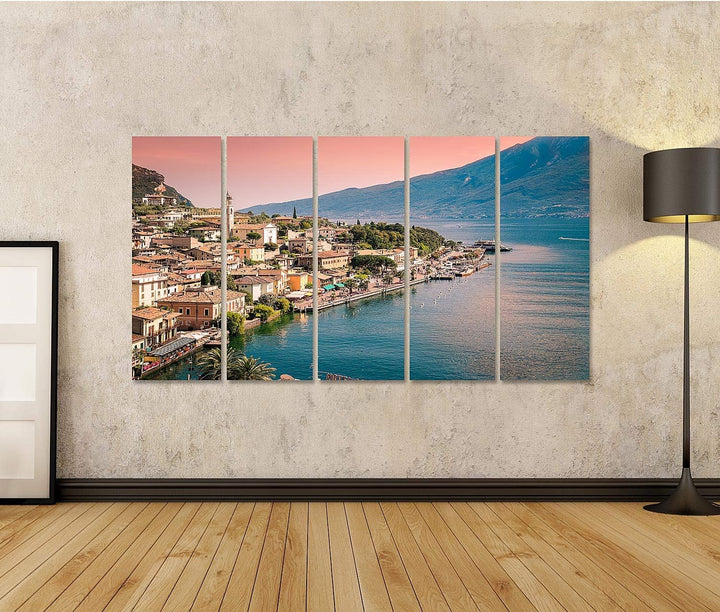 islandburner Bild auf Leinwand Panorama Von Limone Sul Garda Eine Kleine Stadt Am Gardasee Italien B