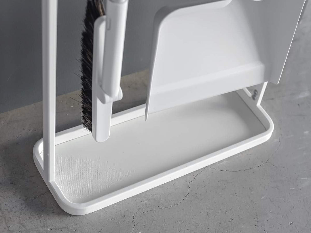 Hanging umbrella stand with wooden top - White