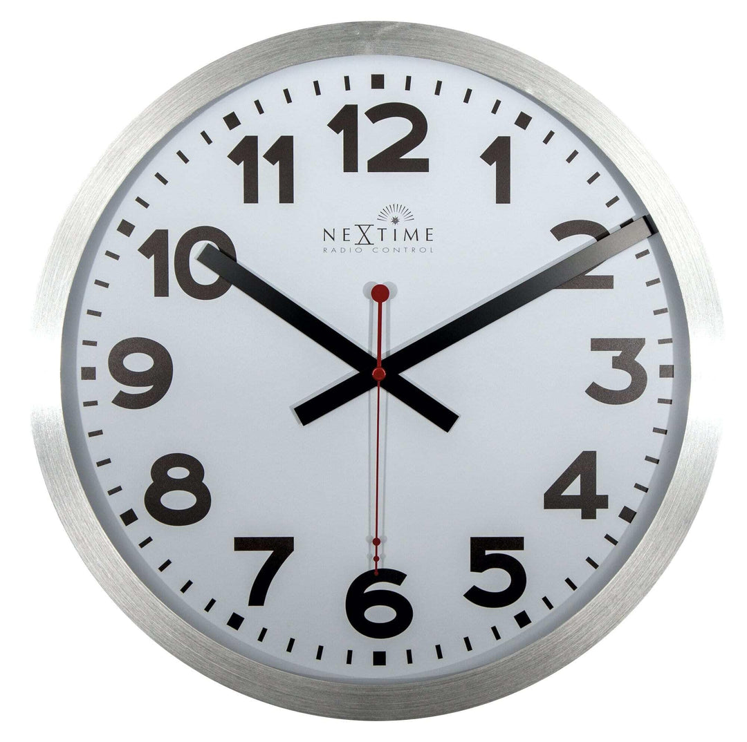 NeXtime Funkuhr Wanduhr Bahnhofsuhr "STATION - RCC", sehr leise, rund, ø 35 cm