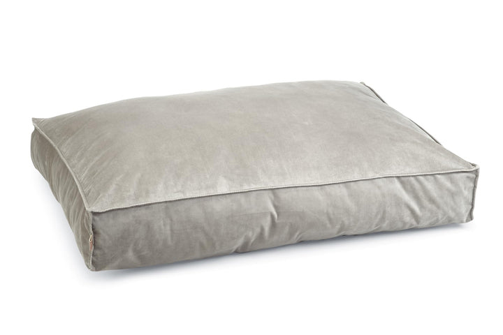 Designed by Lotte DBL Nalino Liegekissen, Hund, Samt, grau, 100x70x15 cm, Grau