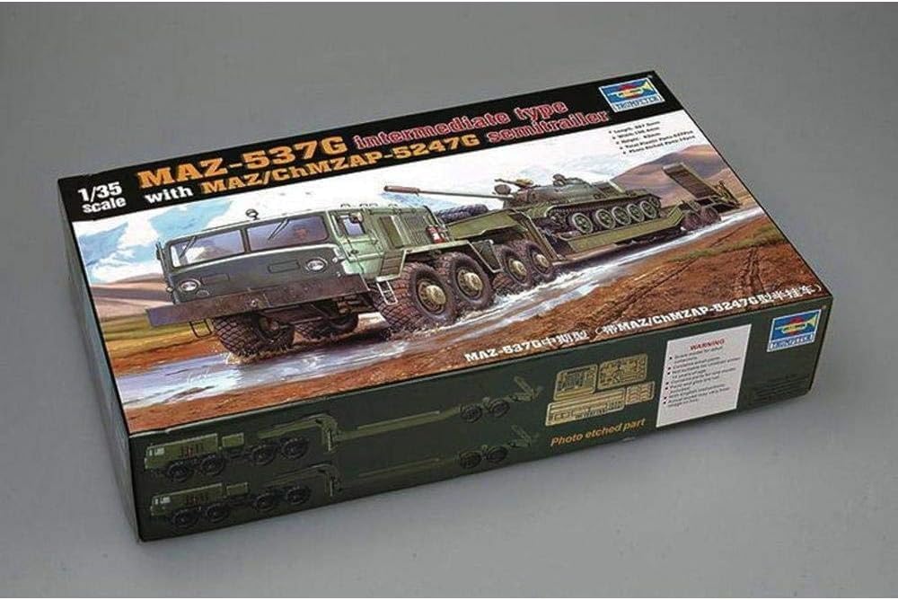 Trumpeter 00211 Modellbausatz MAZ-537G intermediate Type