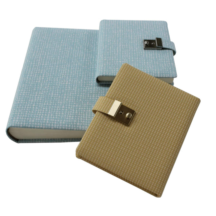 Tagebuch mit Schloss Benny in Blau