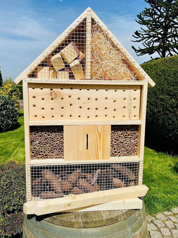DARLUX massives handgefertigtes XL Insektenhotel aus Holz mit Standfuss 97 x 56 x 12 cm (HxBxT) Wild