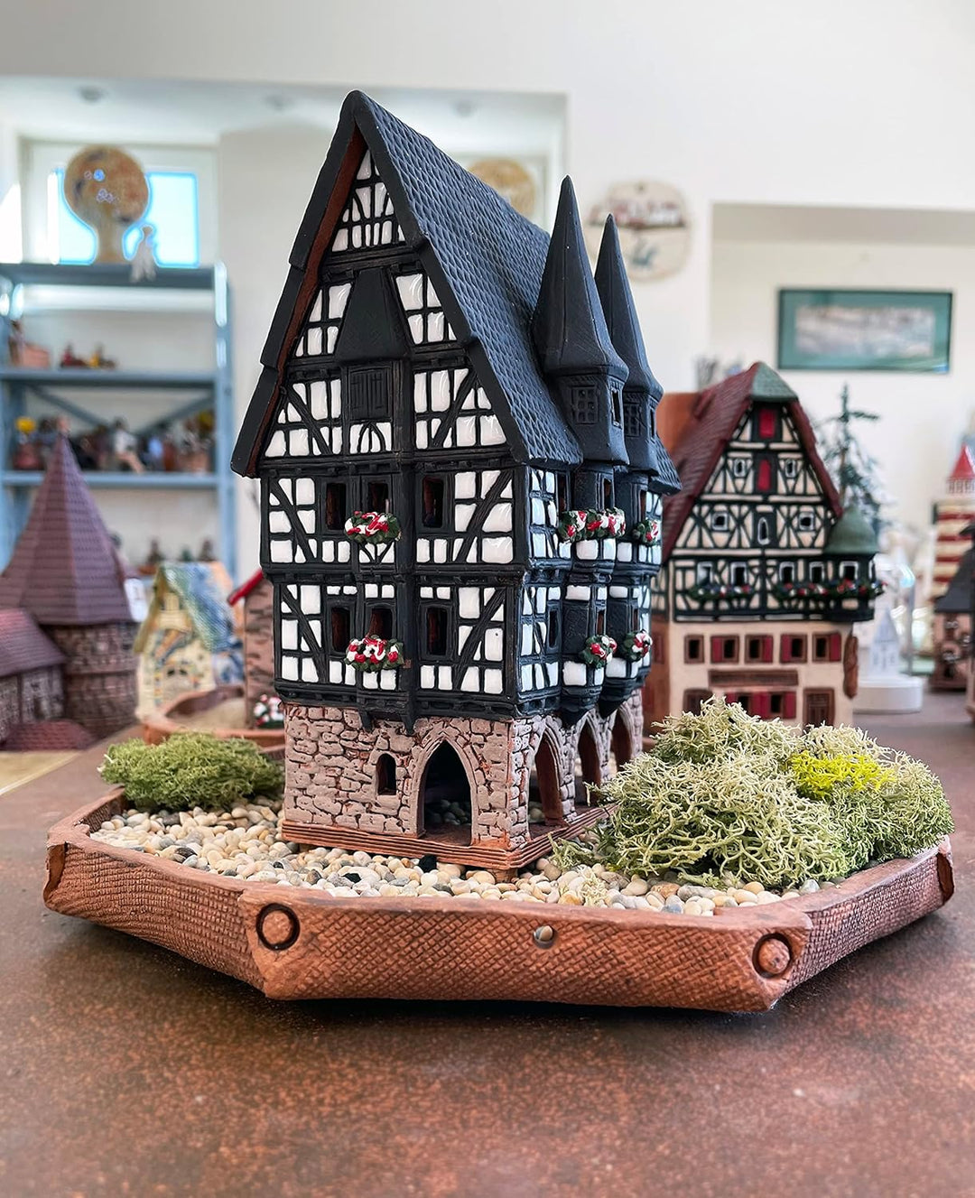 Midene Keramik Lichthaus, Handarbeit, Künstlerisches Miniatur, Altes Historisches Rathaus in Alsfeld