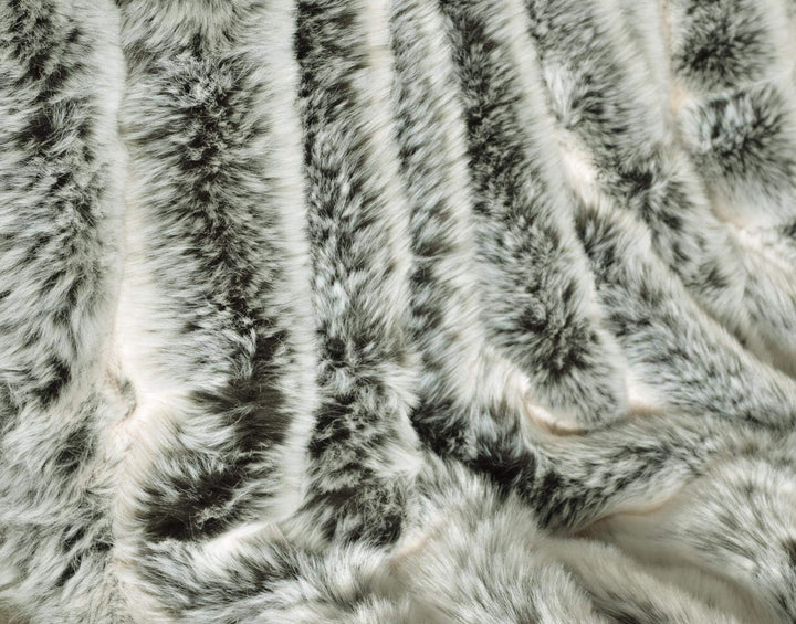 Wohnen &amp; Accessoires Edle Premium Felldecke aus Webpelz Chinchilla 240x260cm Felldecke 240x260cm, Fe