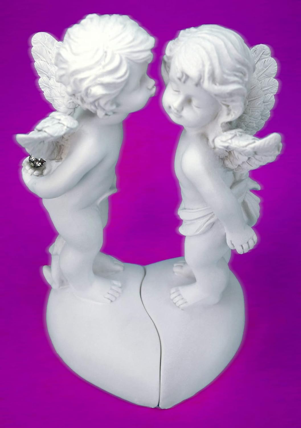 GeKi Trend Küssende Engel mit Herz Liebesengel Engelpaar Figuren 20 cm gross Liebe Dekofigur Schnee