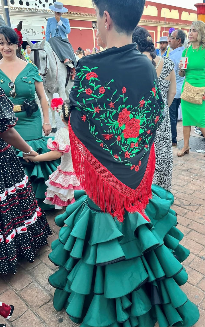 La Senorita Spanischer Manton Tuch Schal bestickt. Flamenco-Tücher für das Fair-, Sevillana- oder Fl