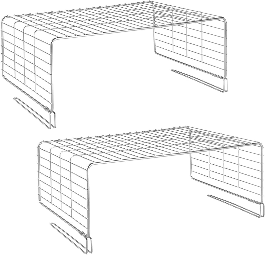 mDesign 2er-Set Drahtkorb für den Kleiderschrank – moderner Schrank Organizer mit 2 Ebenen für Kleid