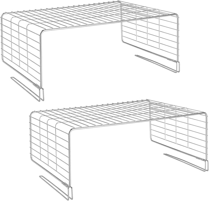 mDesign 2er-Set Drahtkorb für den Kleiderschrank – moderner Schrank Organizer mit 2 Ebenen für Kleid